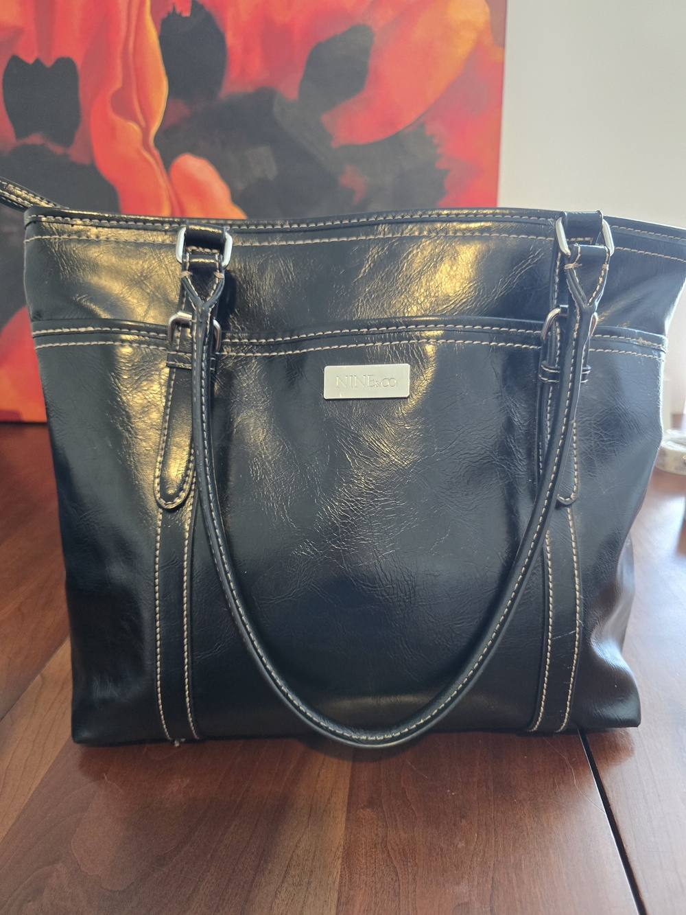 Nine & Co. Stunning Black Tote Bag with Contrast Stitching, Excellent Condition!